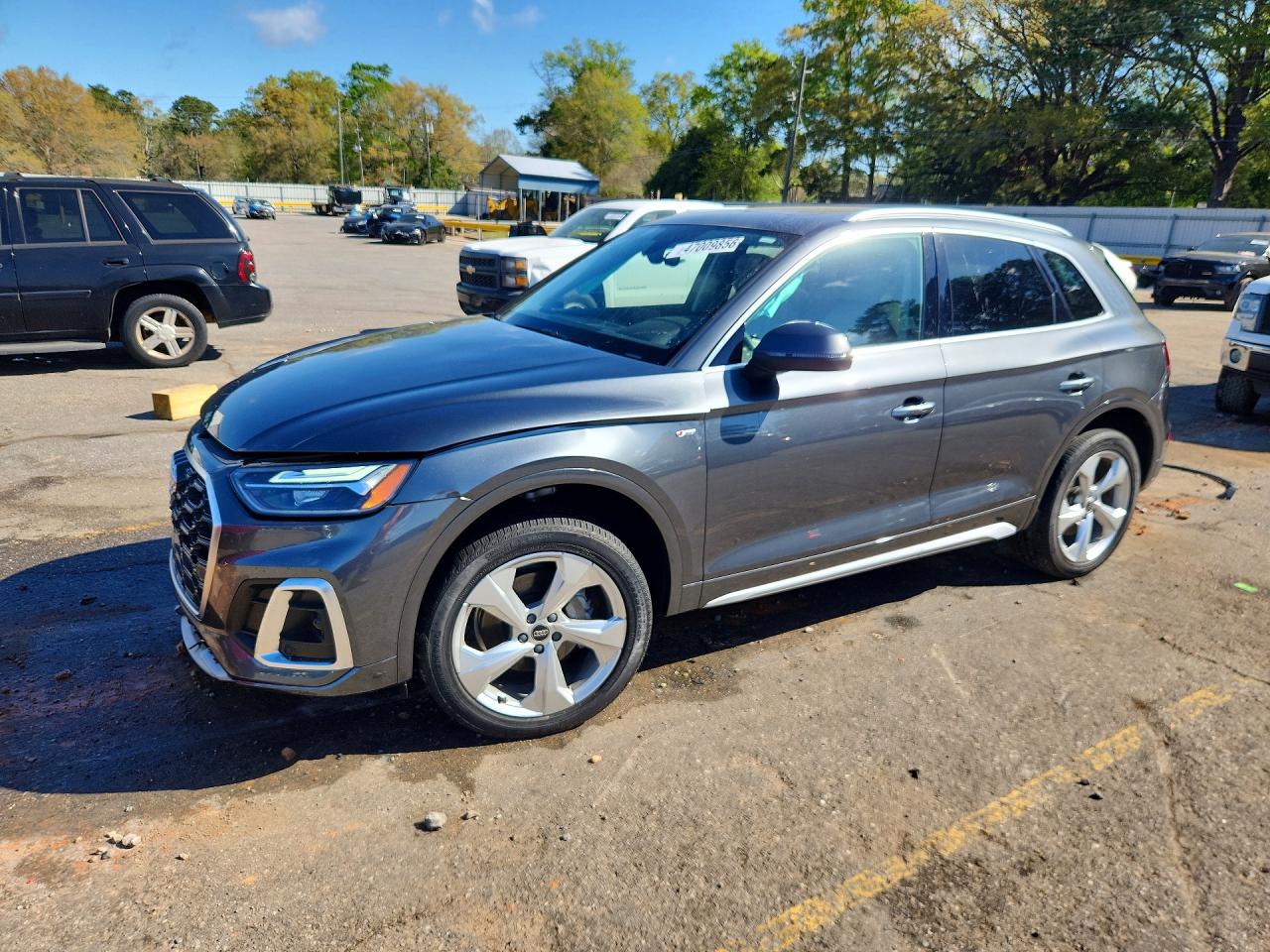 AUDI Q5 2023