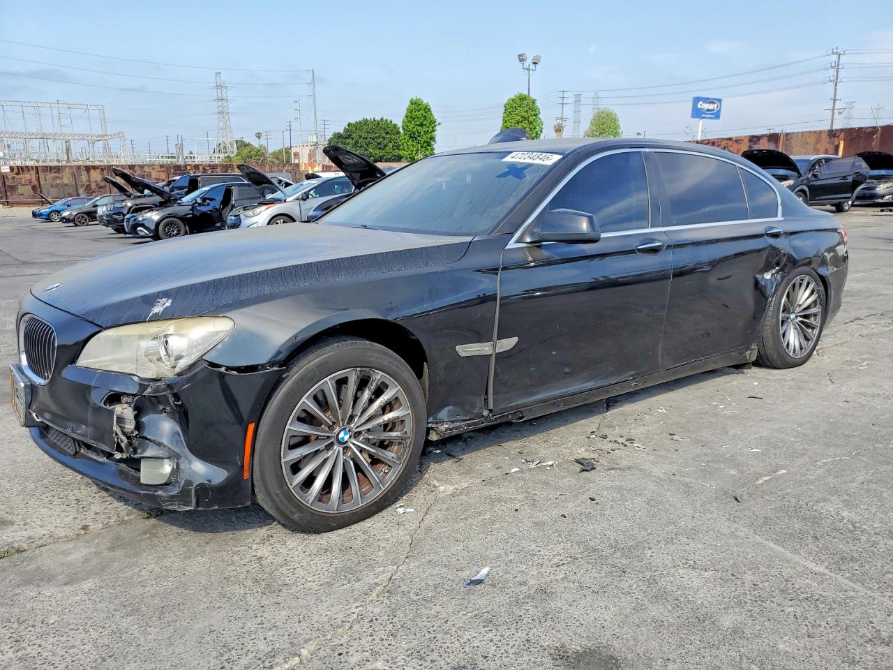 BMW 740 2012