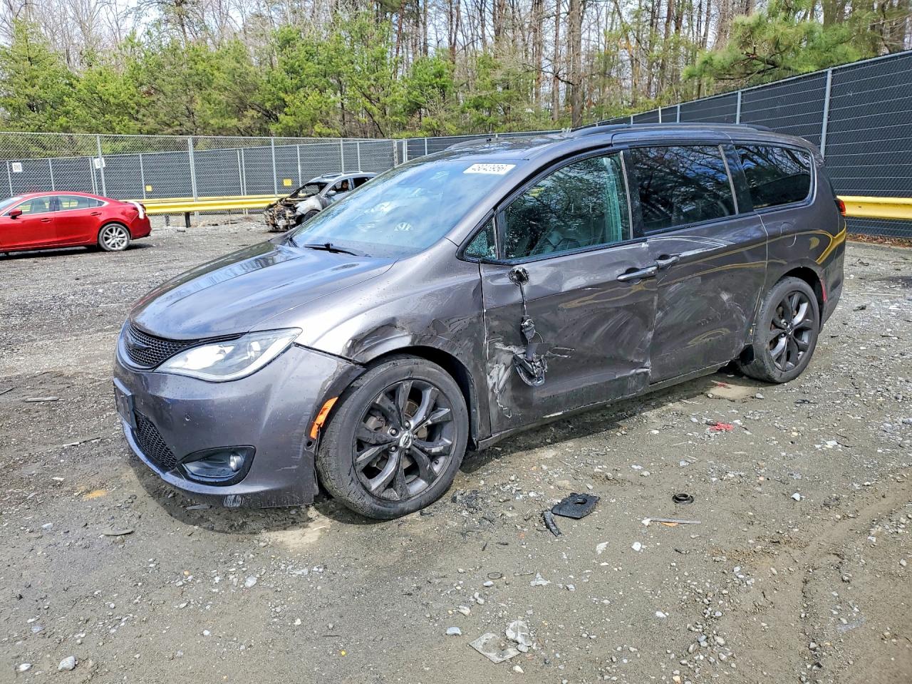 CHRYSLER PACIFICA 2018