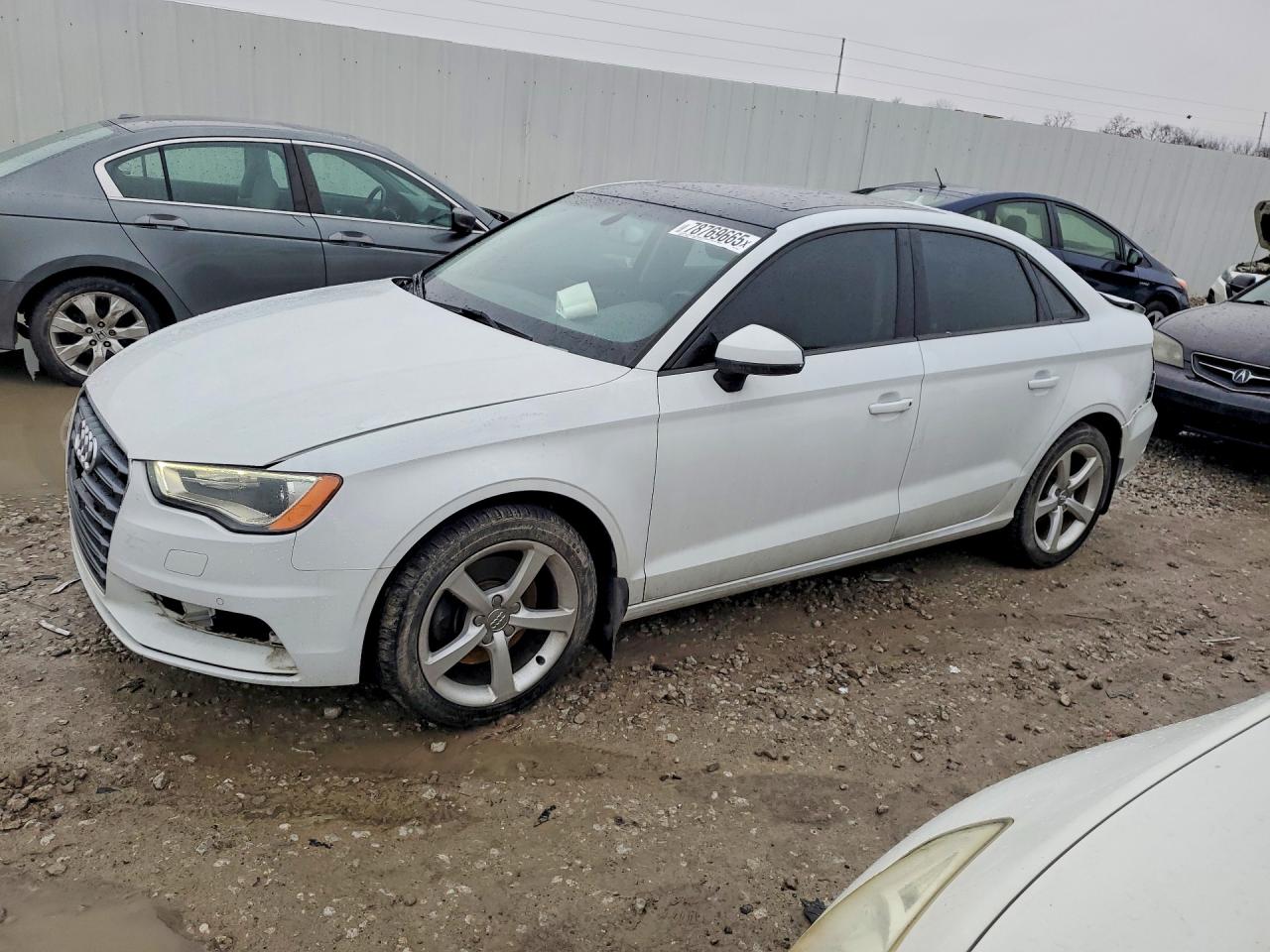 AUDI A3 2015