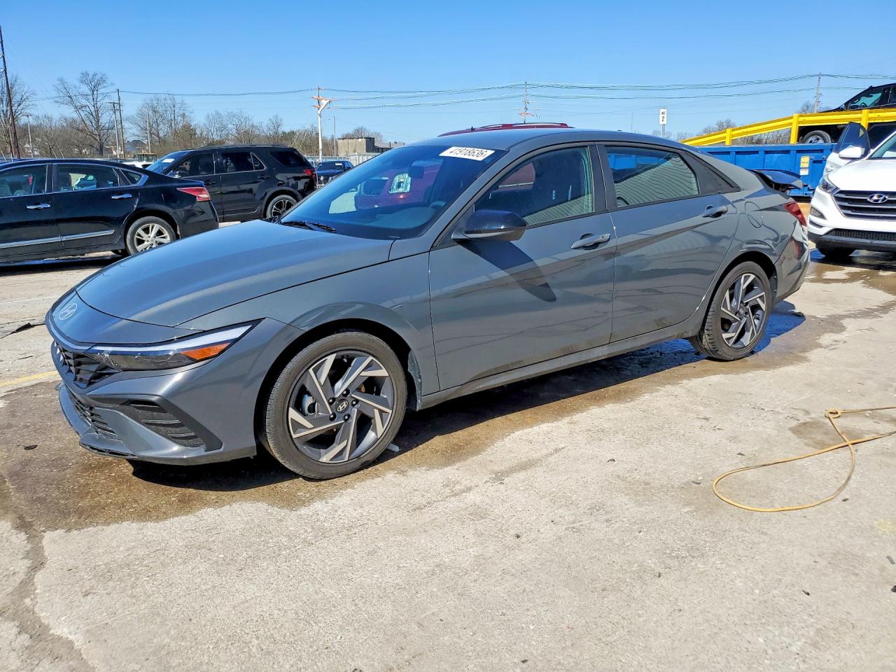 HYUNDAI ELANTRA 2025