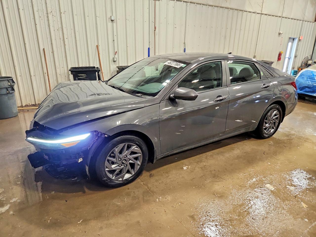 HYUNDAI ELANTRA 2024
