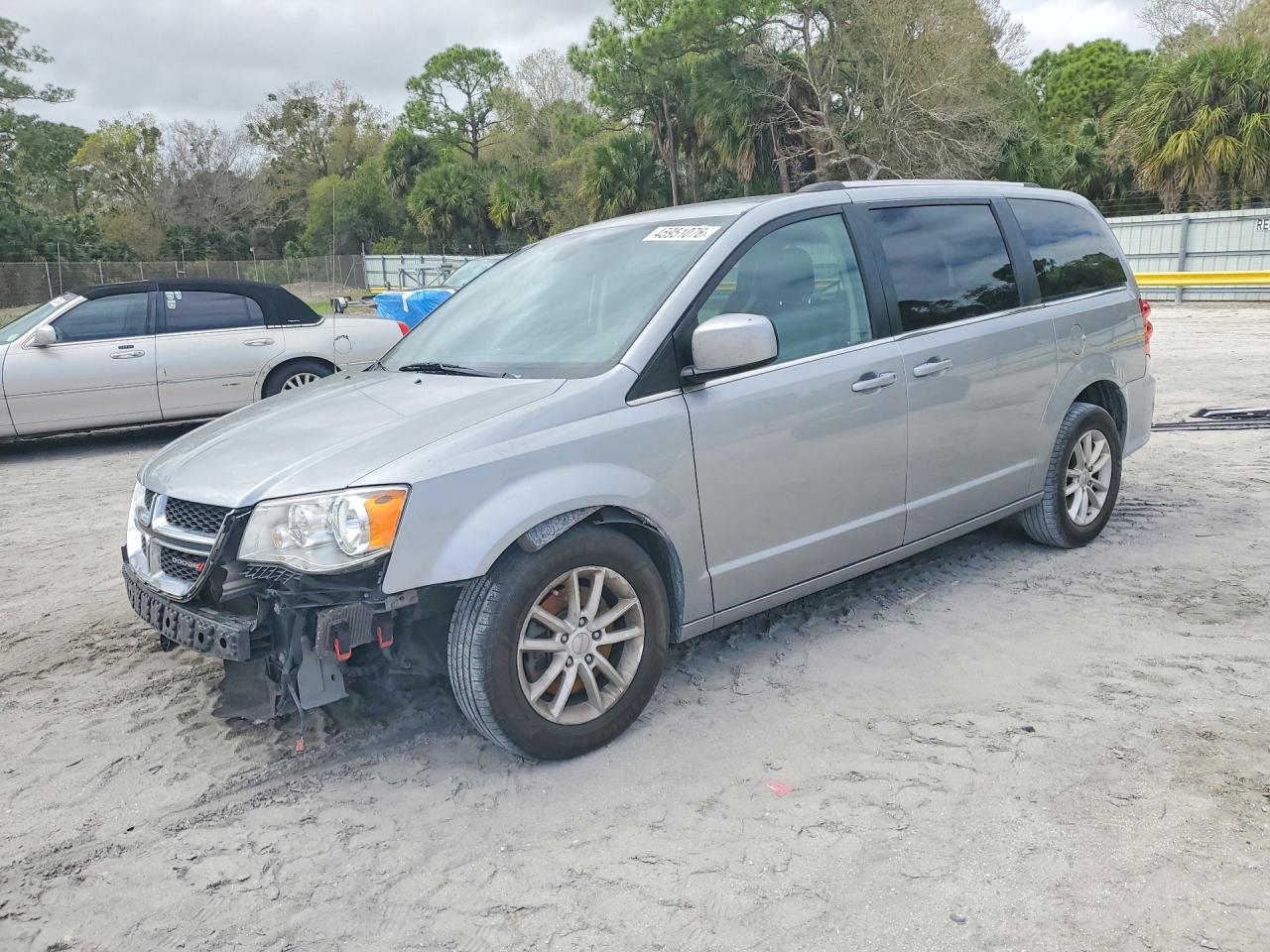 DODGE GRAND CARAVAN 2018