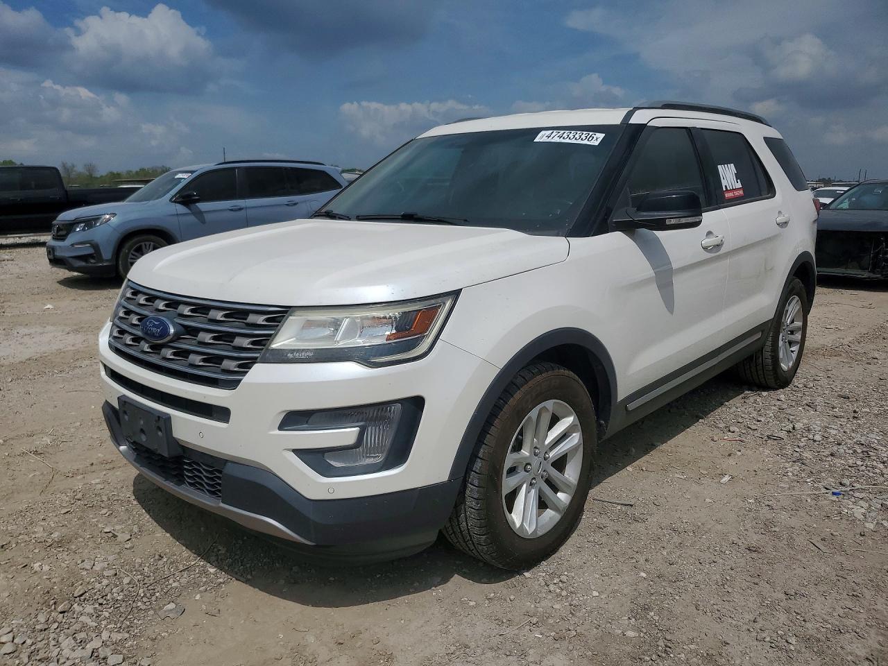 FORD EXPLORER 2017