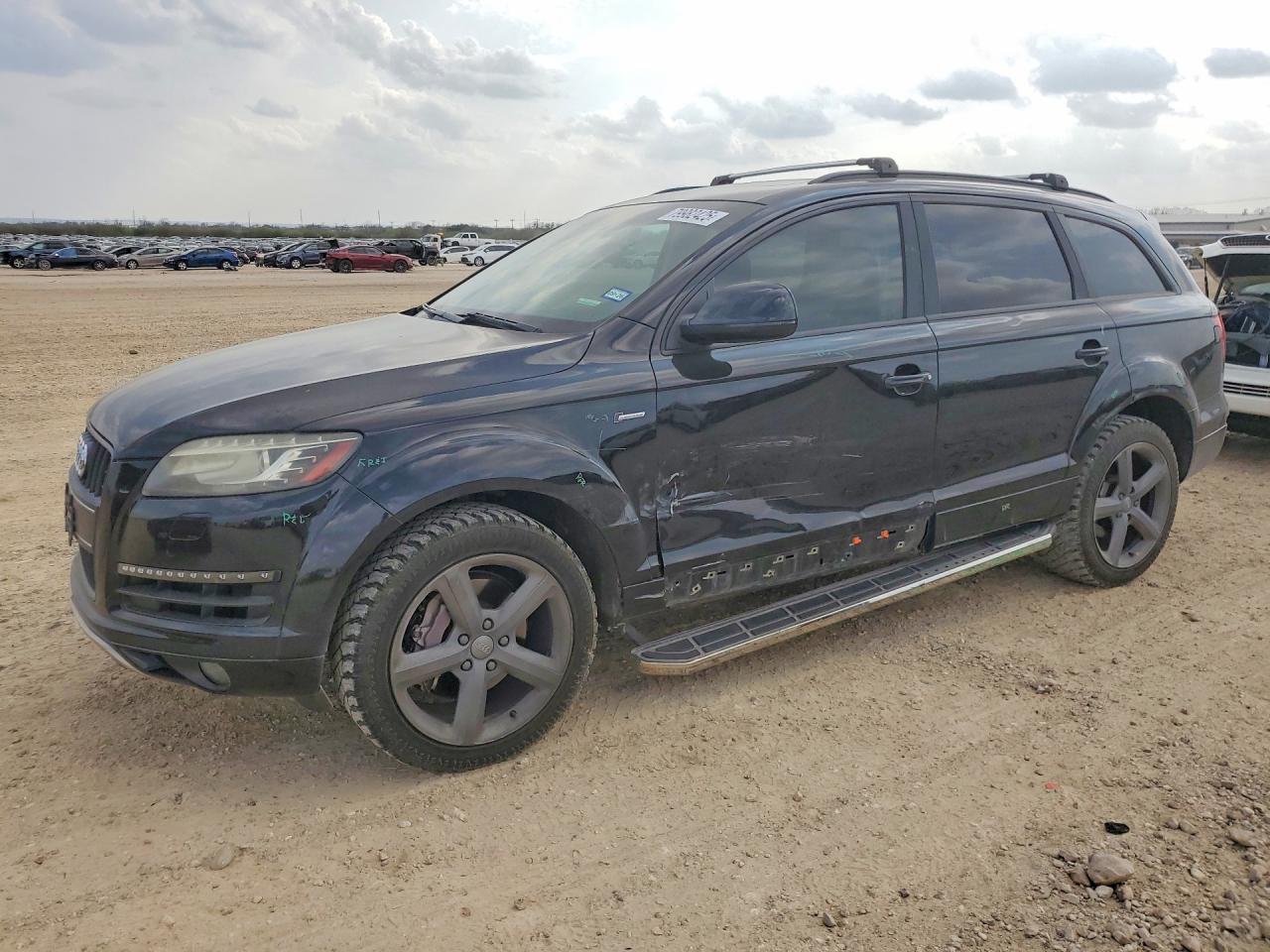 AUDI Q7 2015