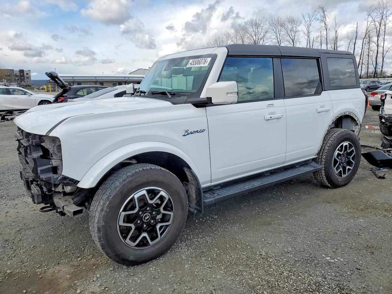 FORD BRONCO 2022