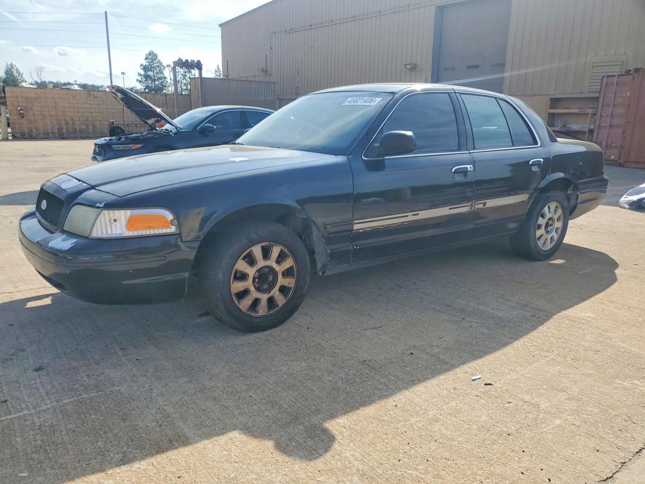 FORD CROWN VICTORIA 2008