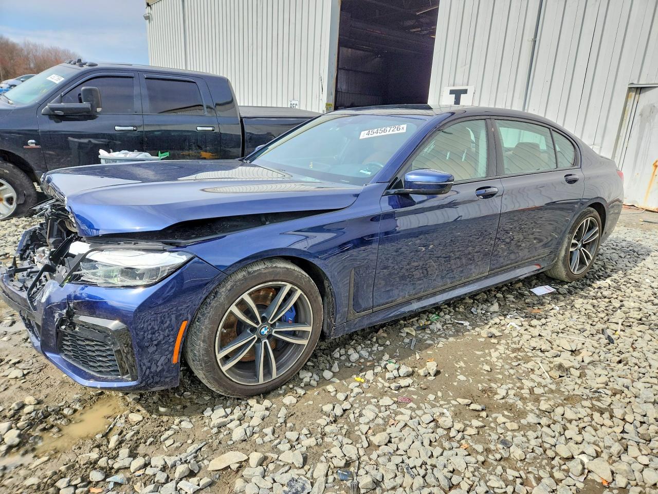BMW 740 2022
