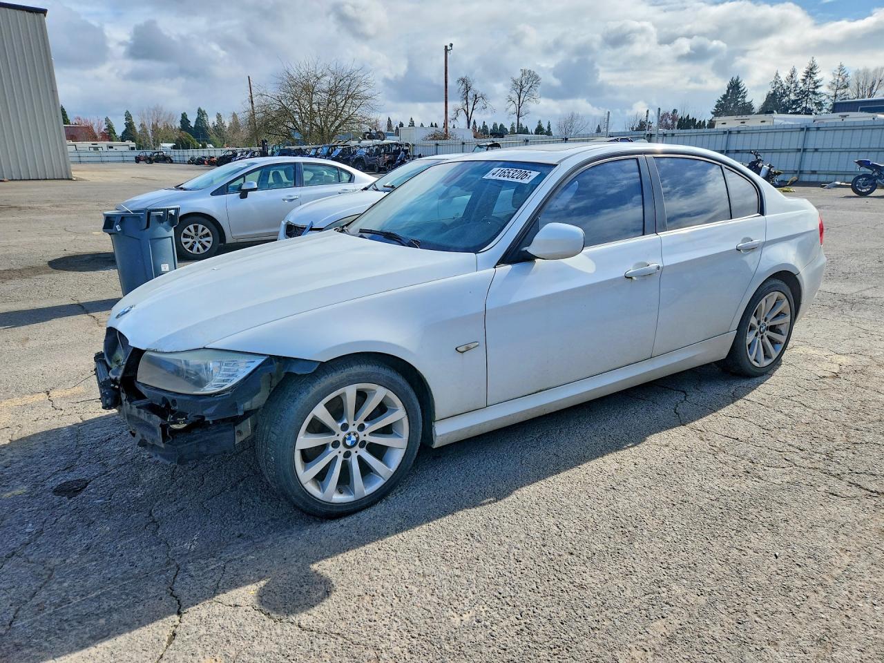 BMW 328 2010
