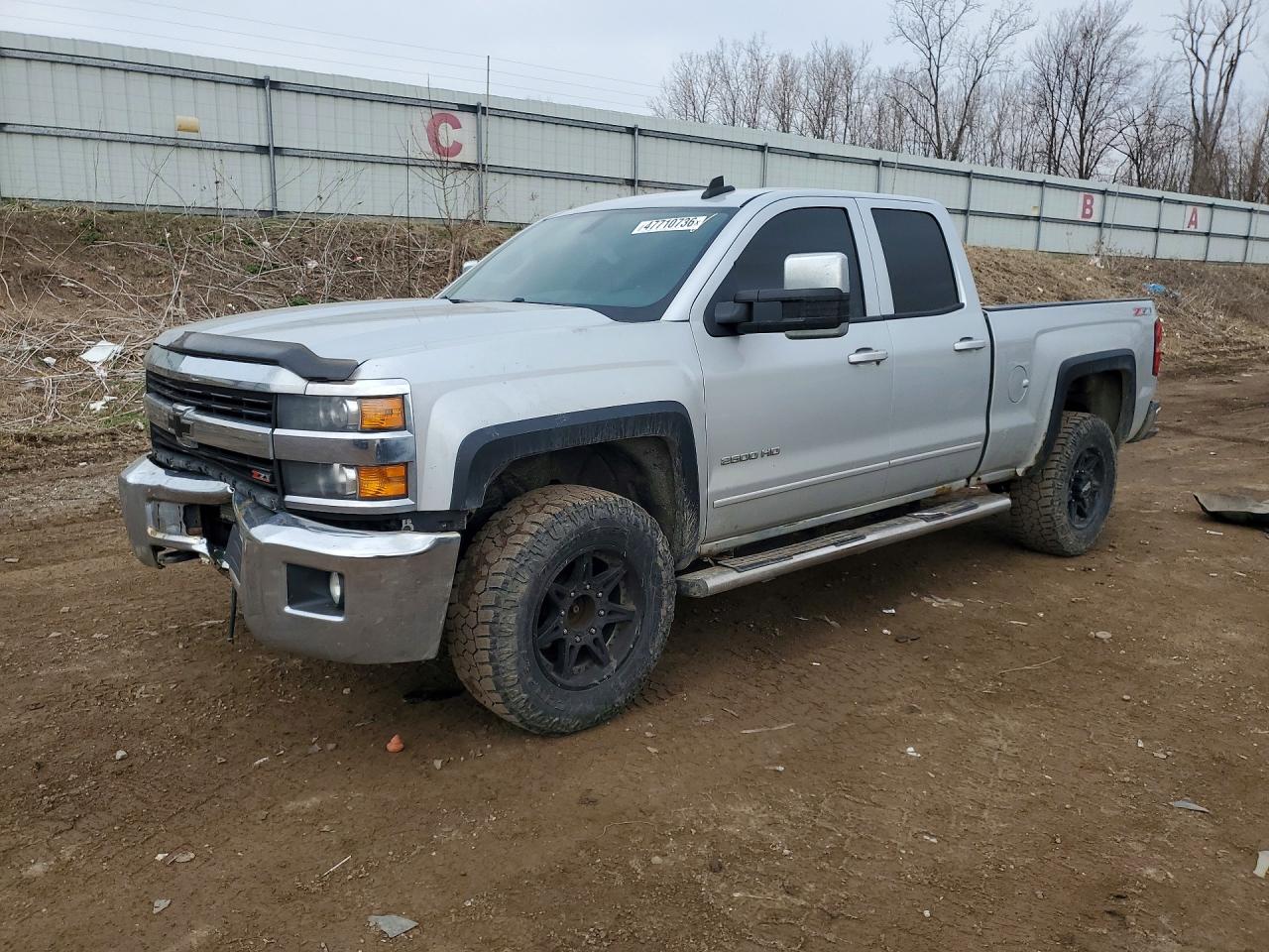 CHEVROLET SILVERADO 2015