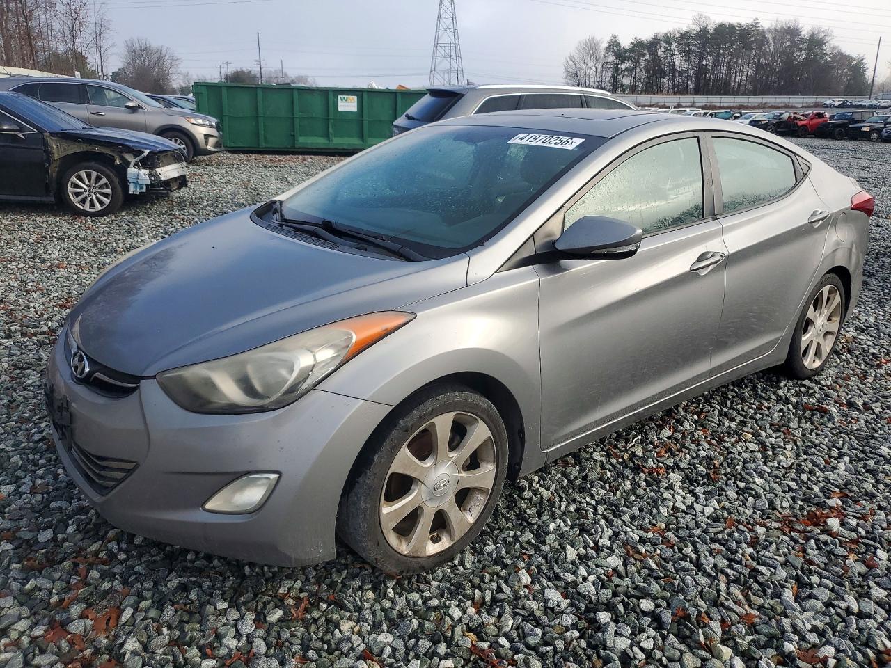 HYUNDAI ELANTRA 2011