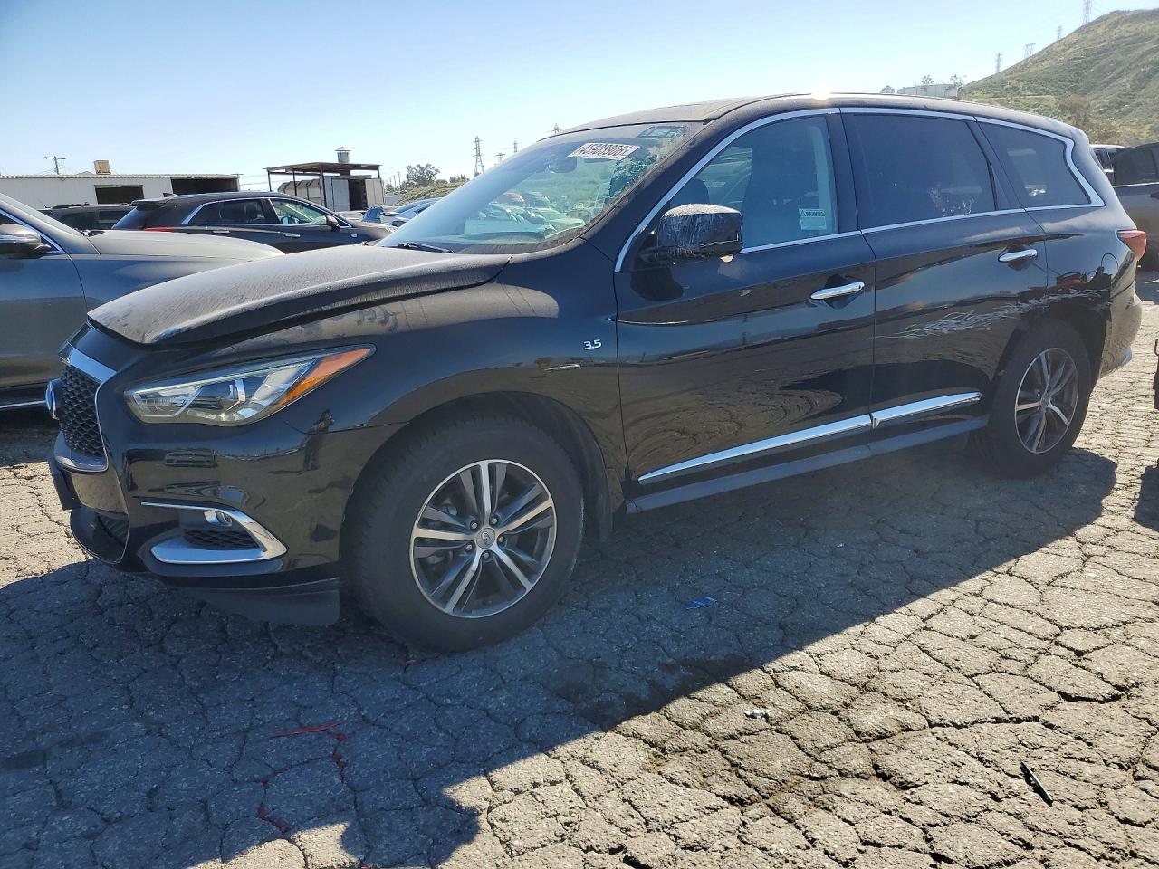 INFINITI QX60 2019