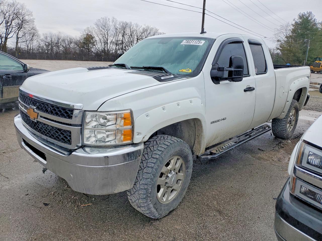 CHEVROLET SILVERADO 2013