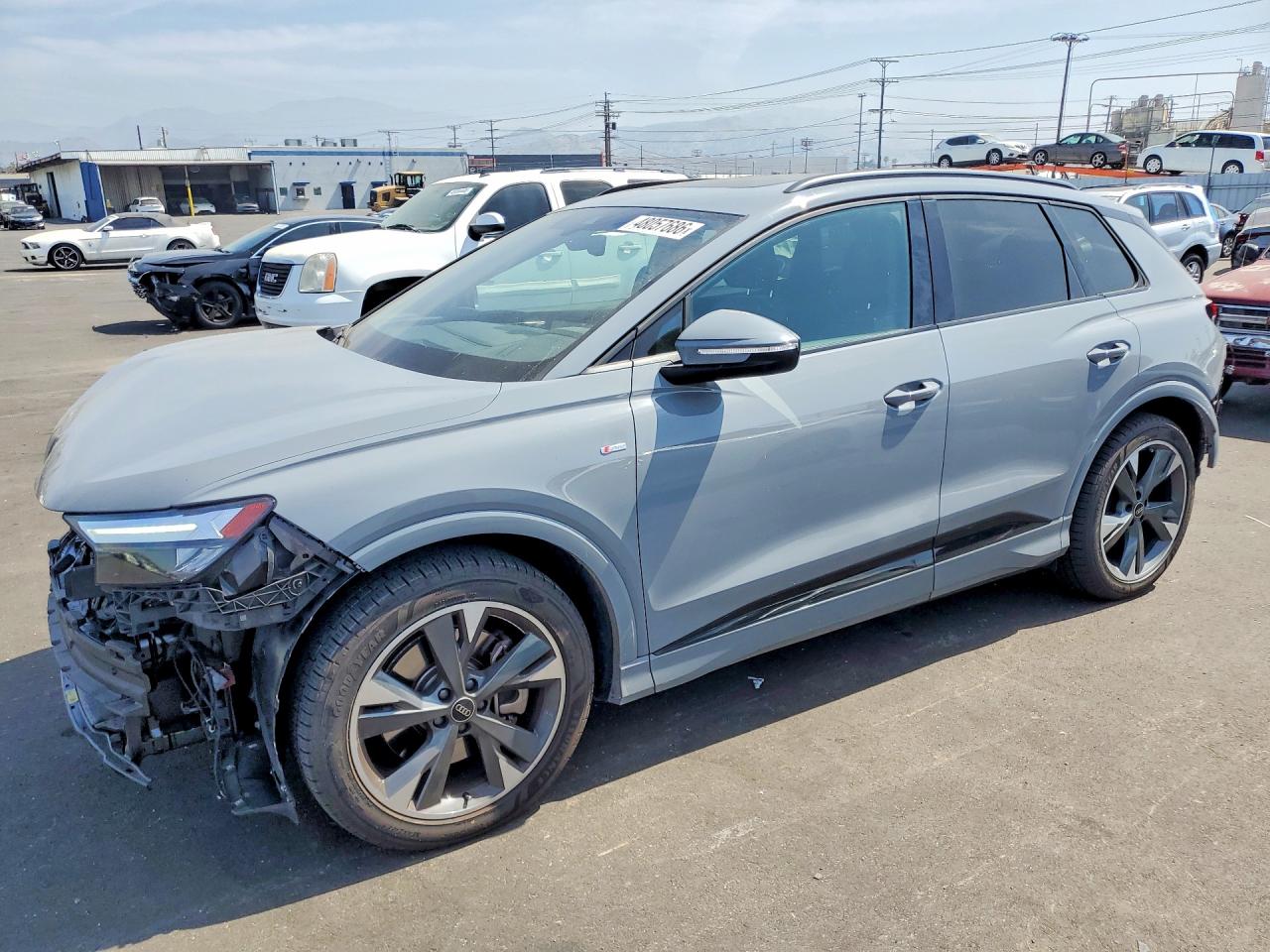 AUDI Q4 E-TRON 2024