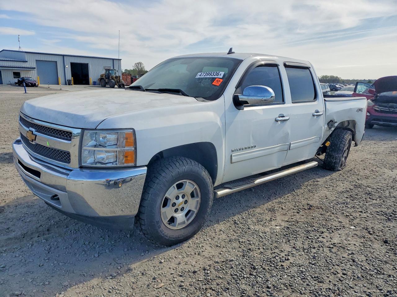 CHEVROLET SILVERADO 2013