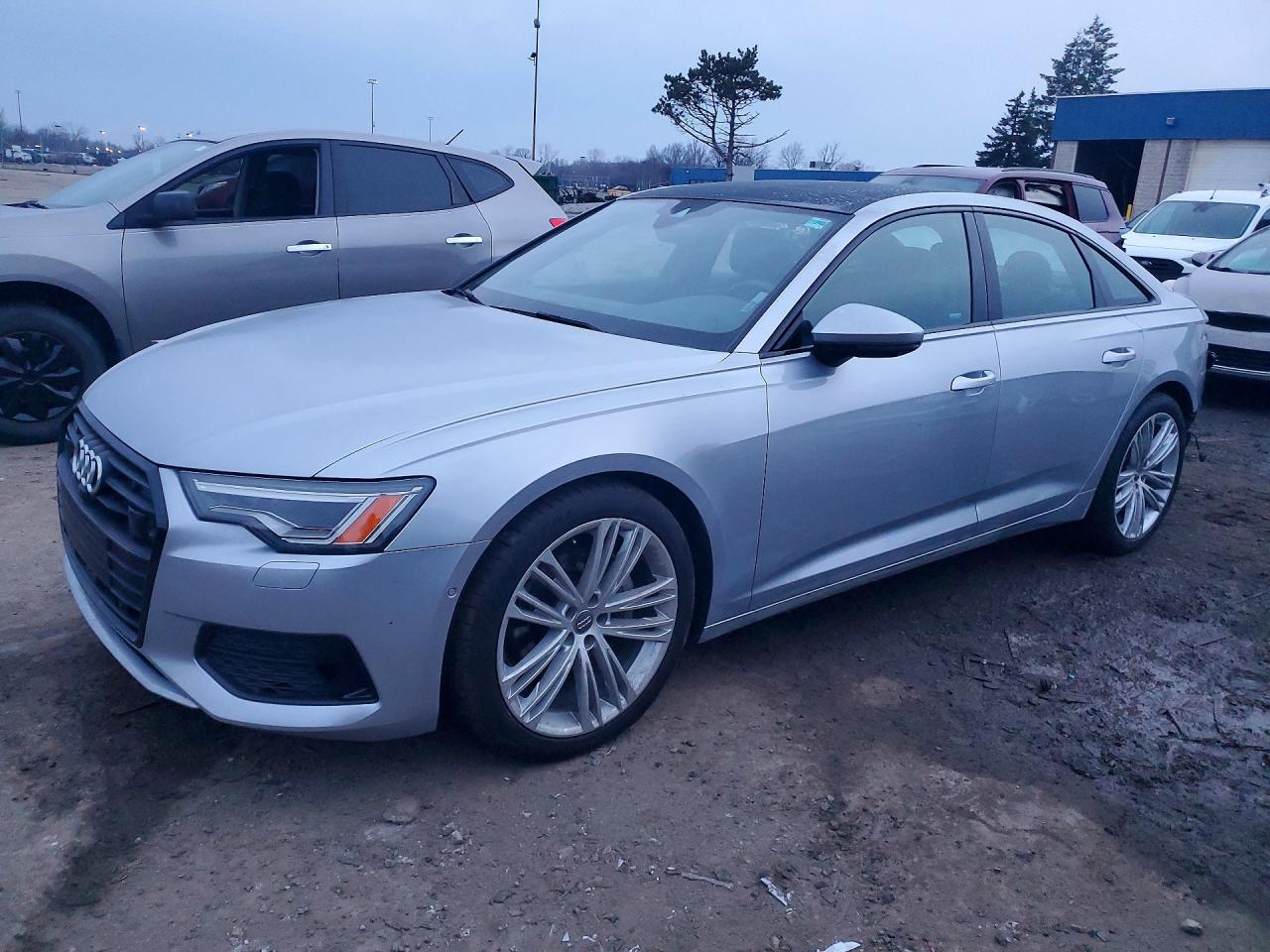 AUDI A6 2021