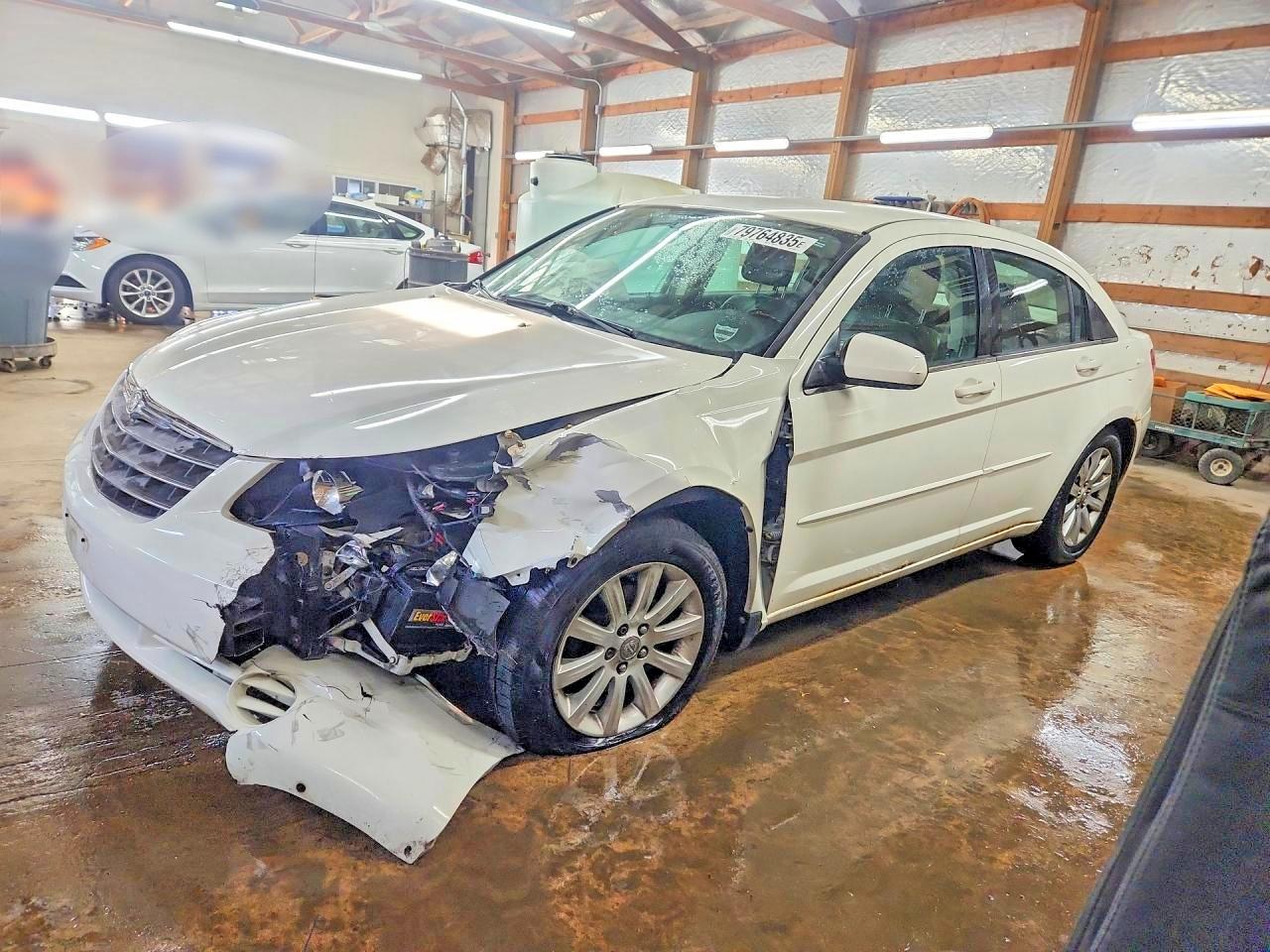 CHRYSLER SEBRING 2010