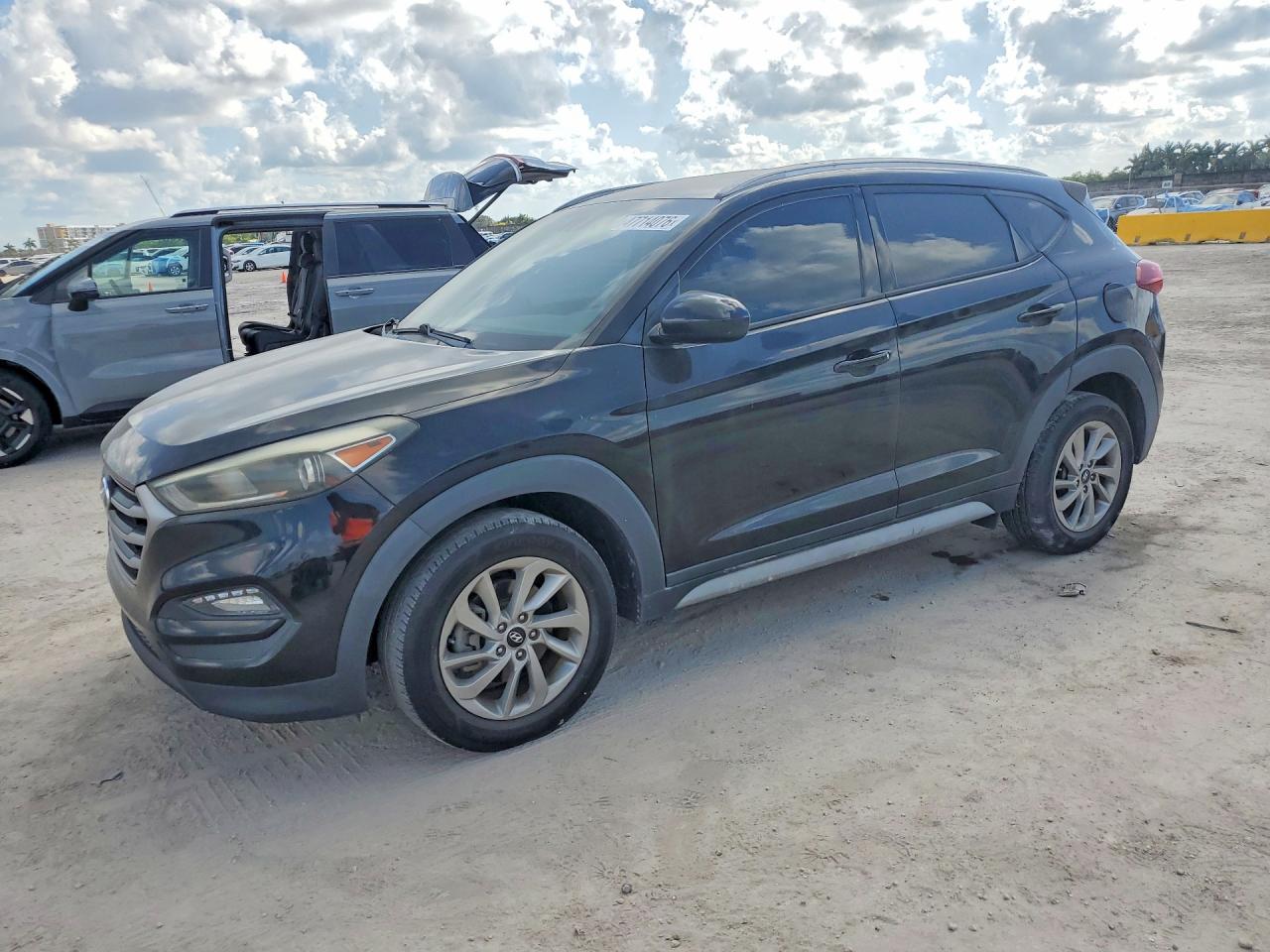 HYUNDAI TUCSON 2018
