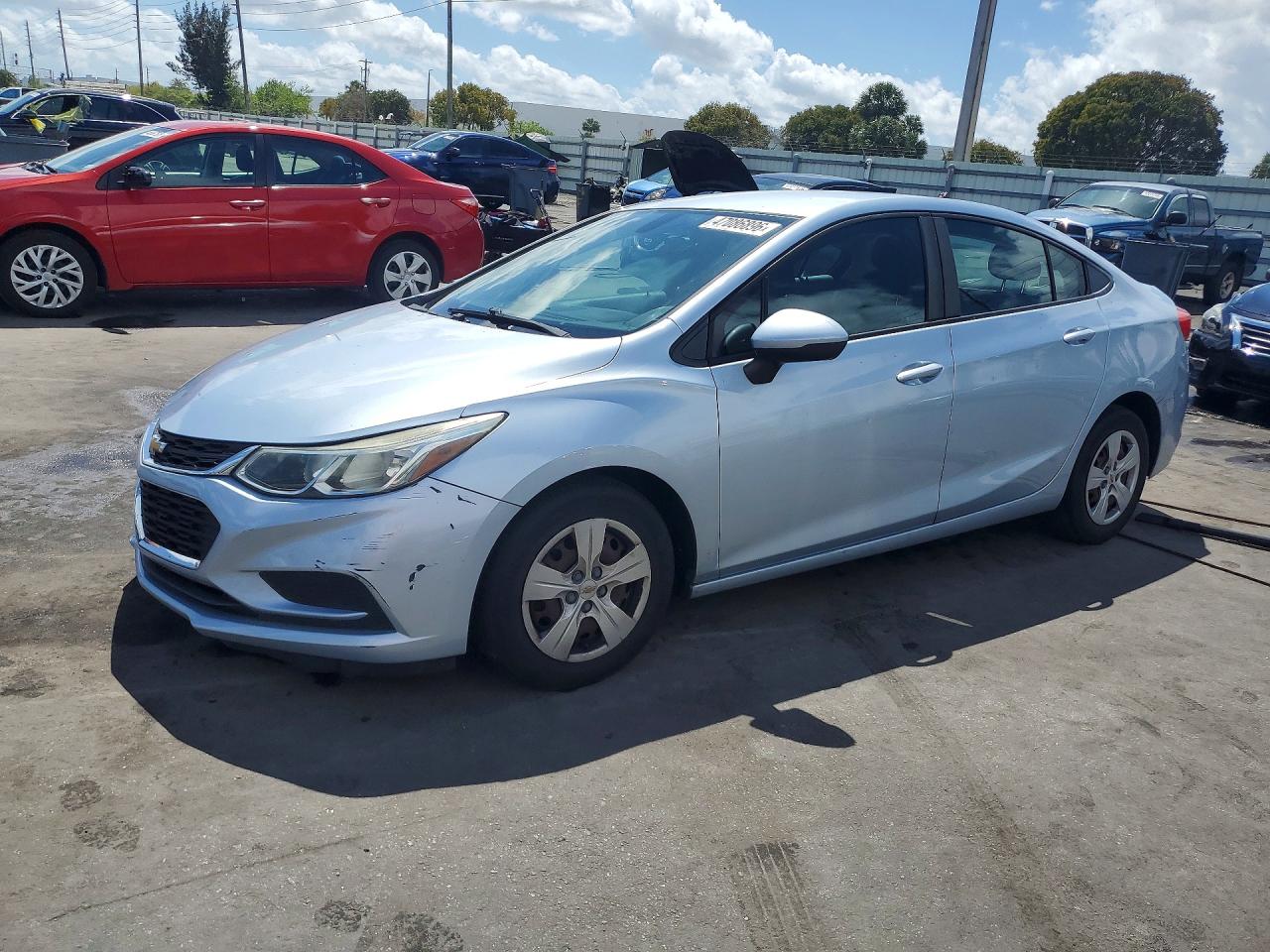 CHEVROLET CRUZE 2017
