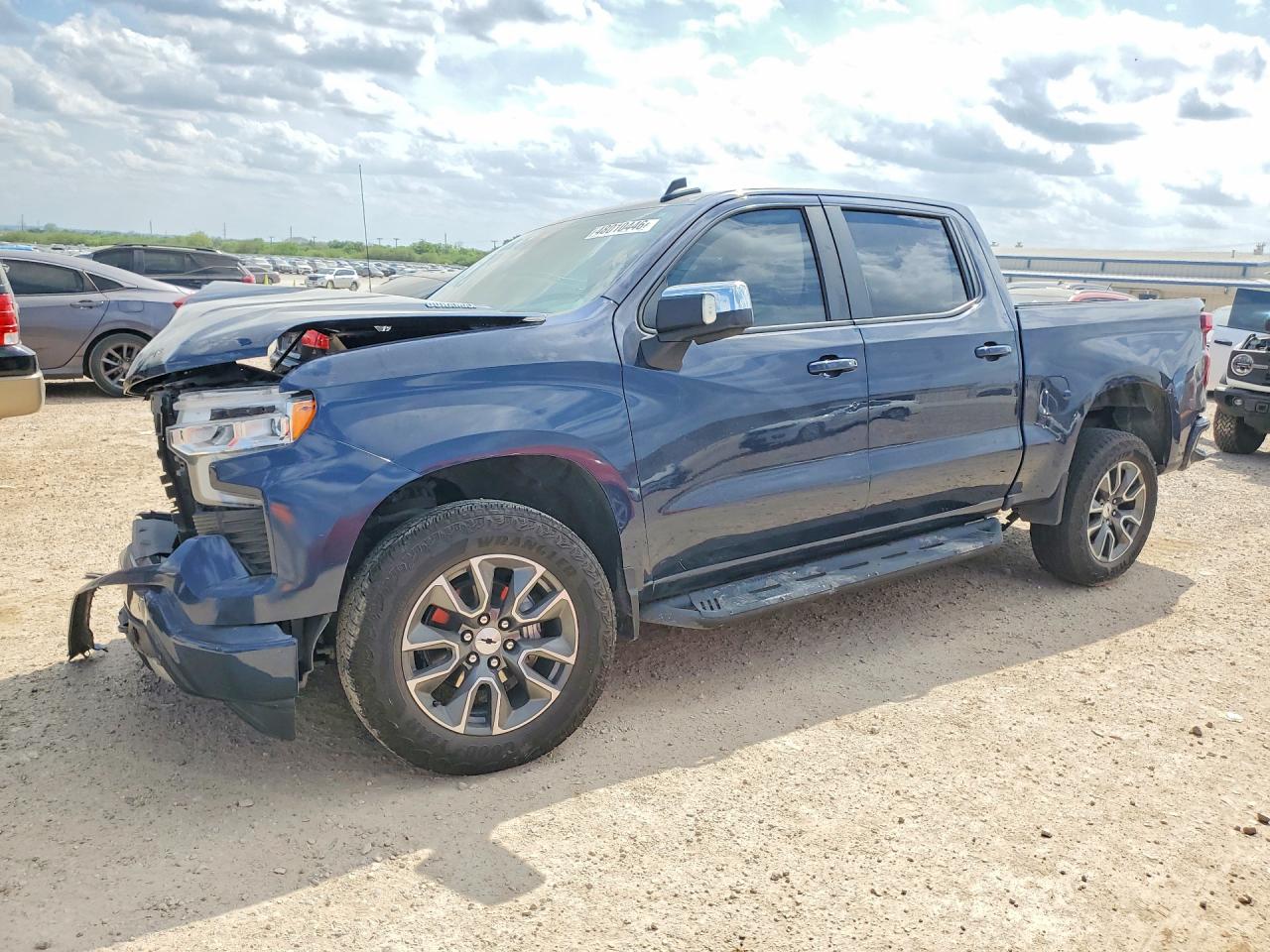 CHEVROLET SILVERADO 2022