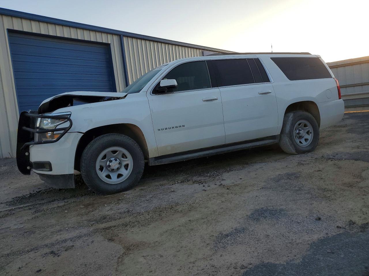 CHEVROLET SUBURBAN 2017
