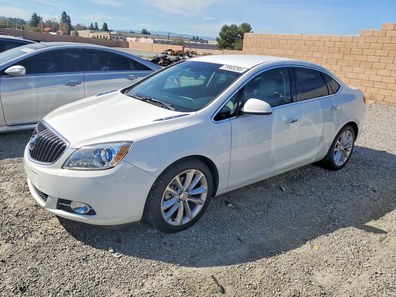 BUICK VERANO 2012
