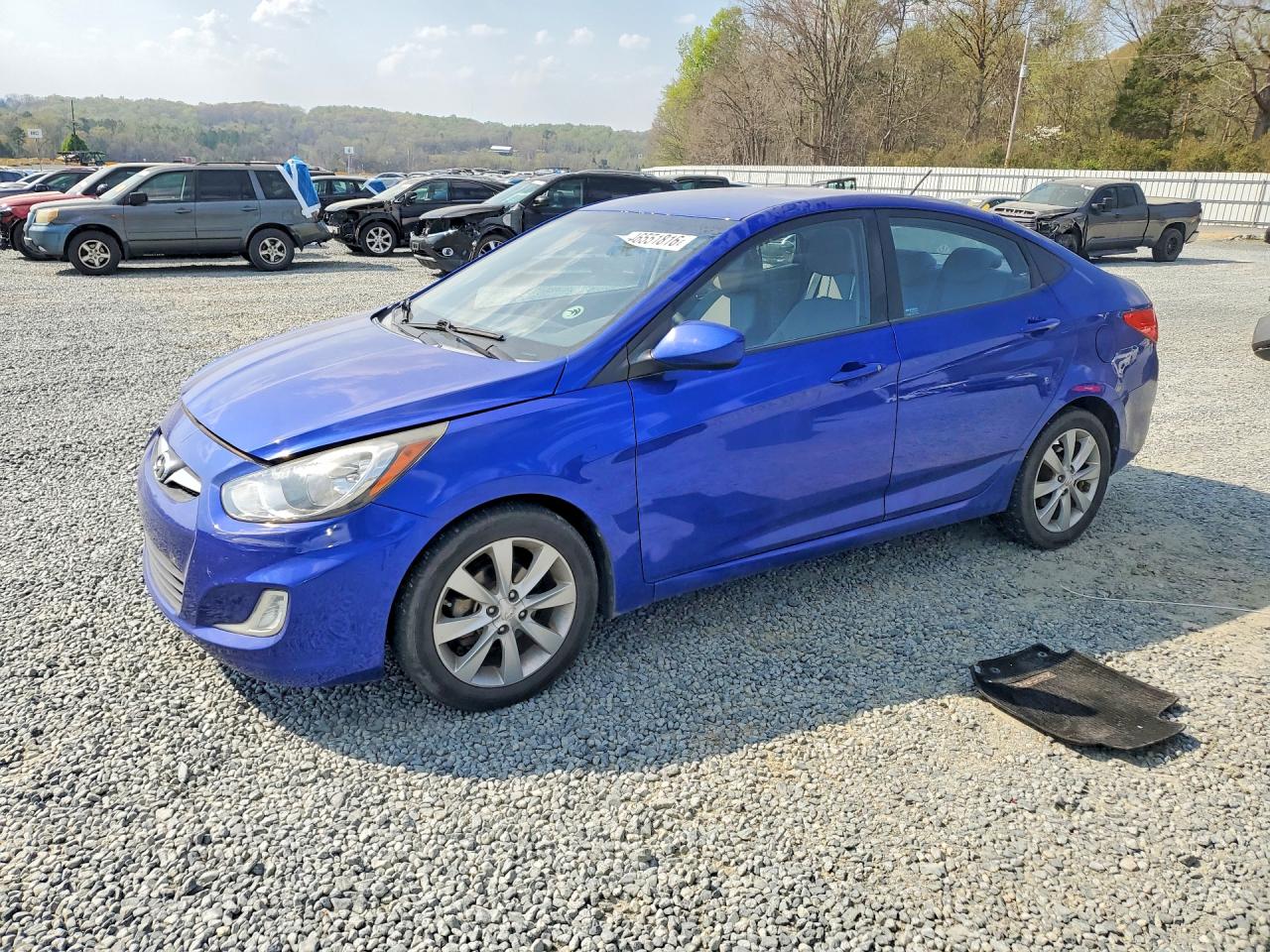 HYUNDAI ACCENT 2013