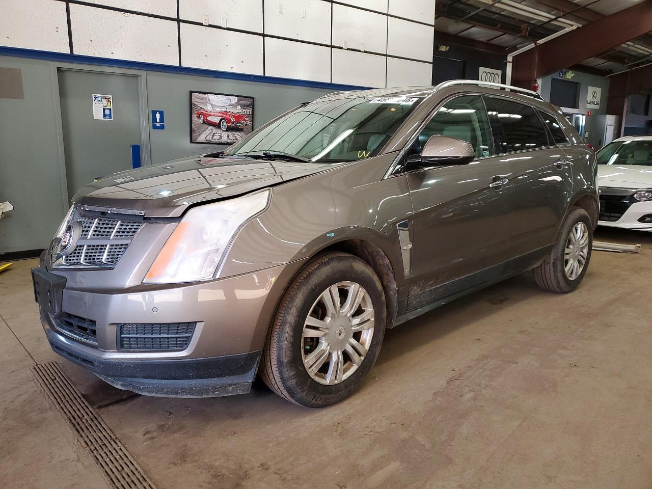 CADILLAC SRX 2011