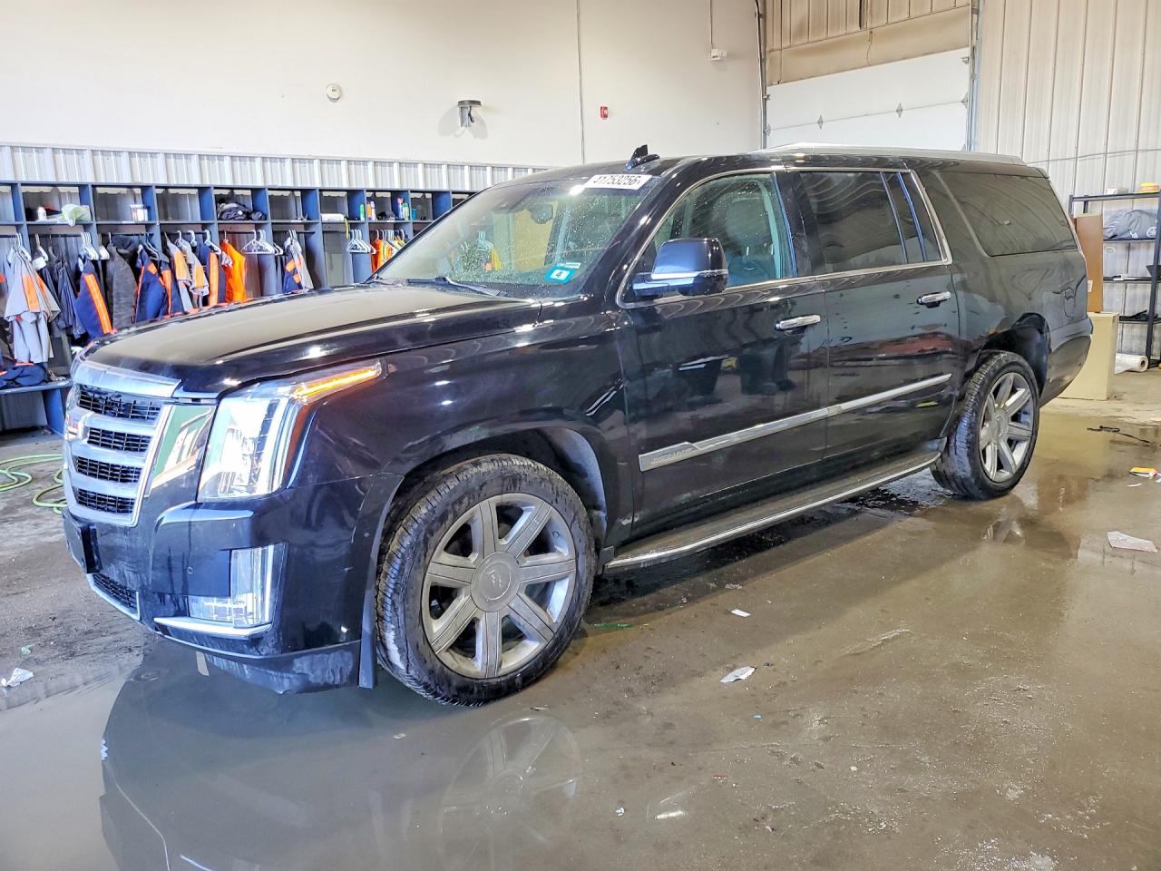 CADILLAC ESCALADE 2016