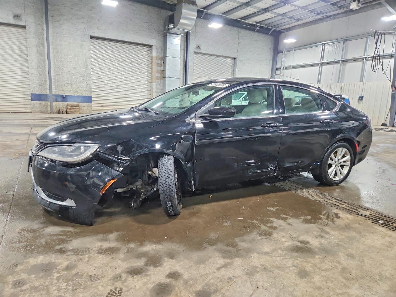 CHRYSLER 200 2015