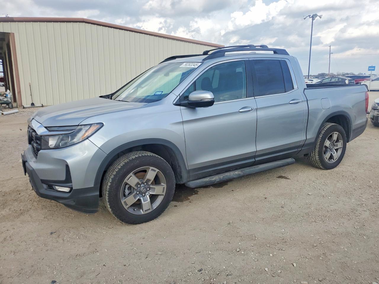 HONDA RIDGELINE 2025
