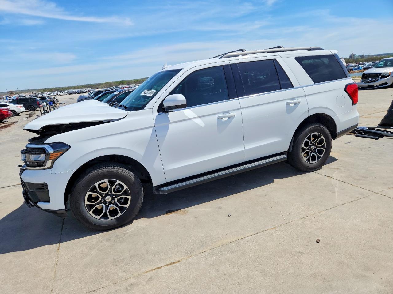 FORD EXPEDITION 2024