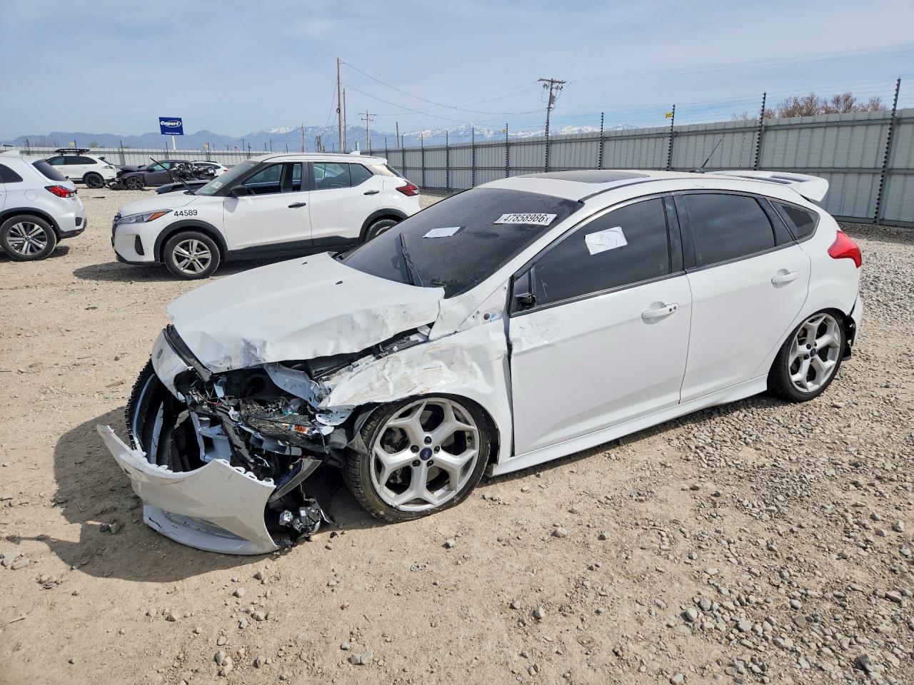 FORD FOCUS 2016