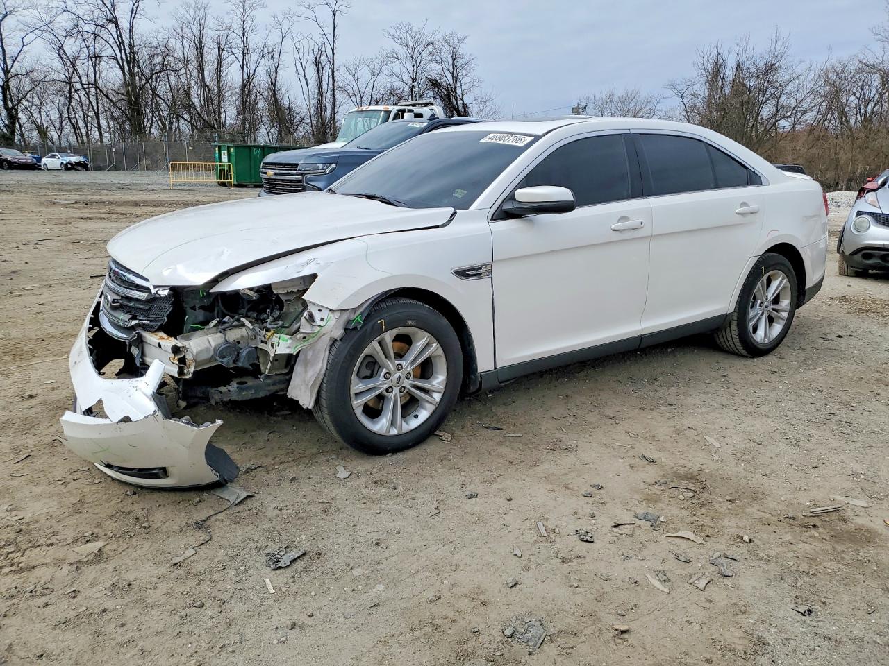 FORD TAURUS 2014