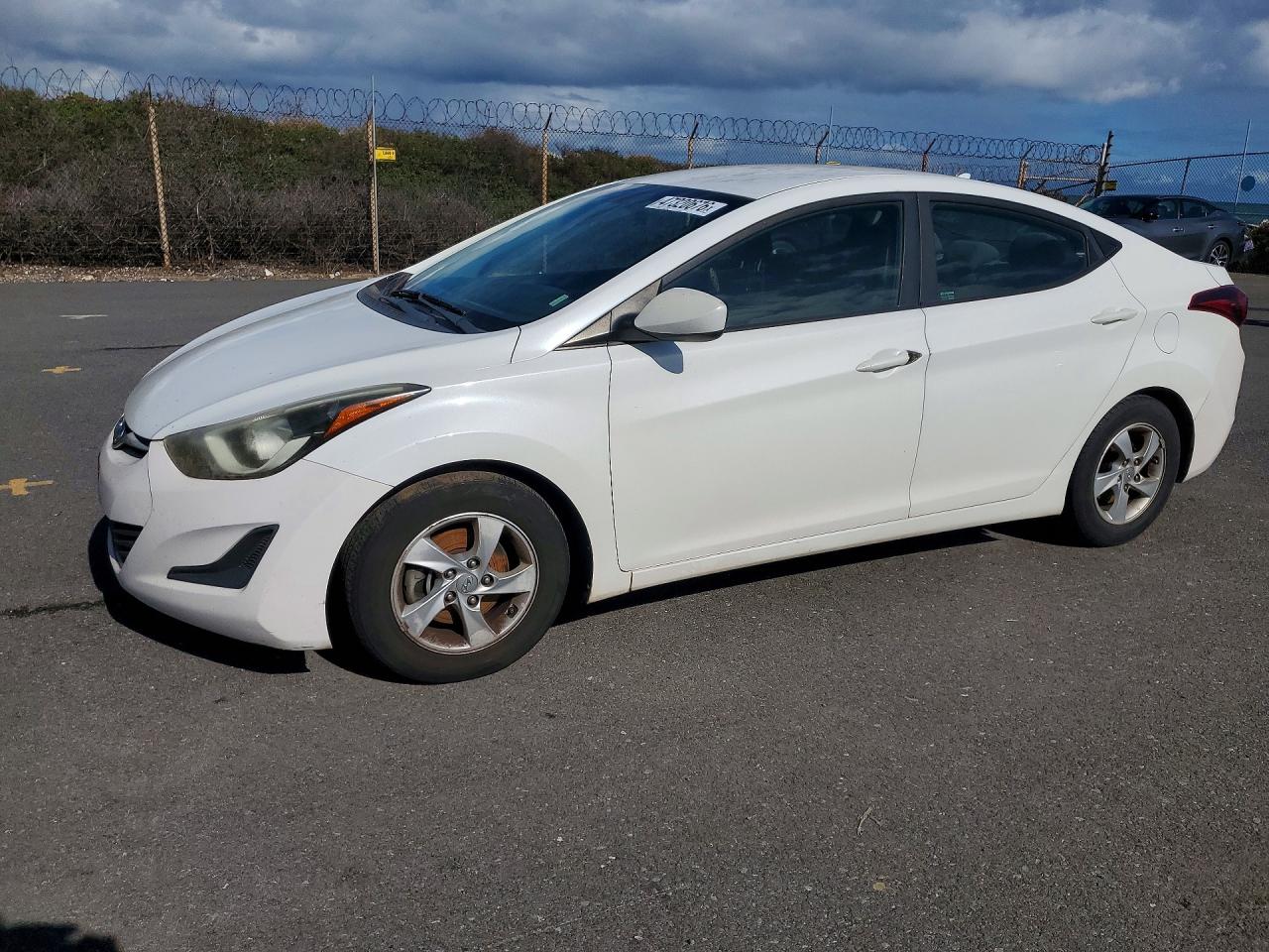 HYUNDAI ELANTRA 2014