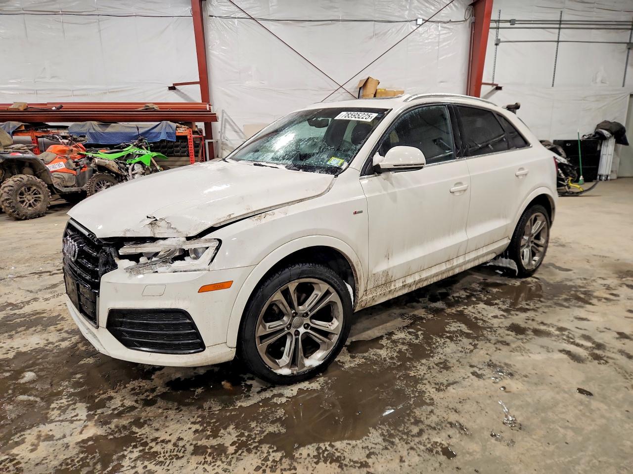 AUDI Q3 2016