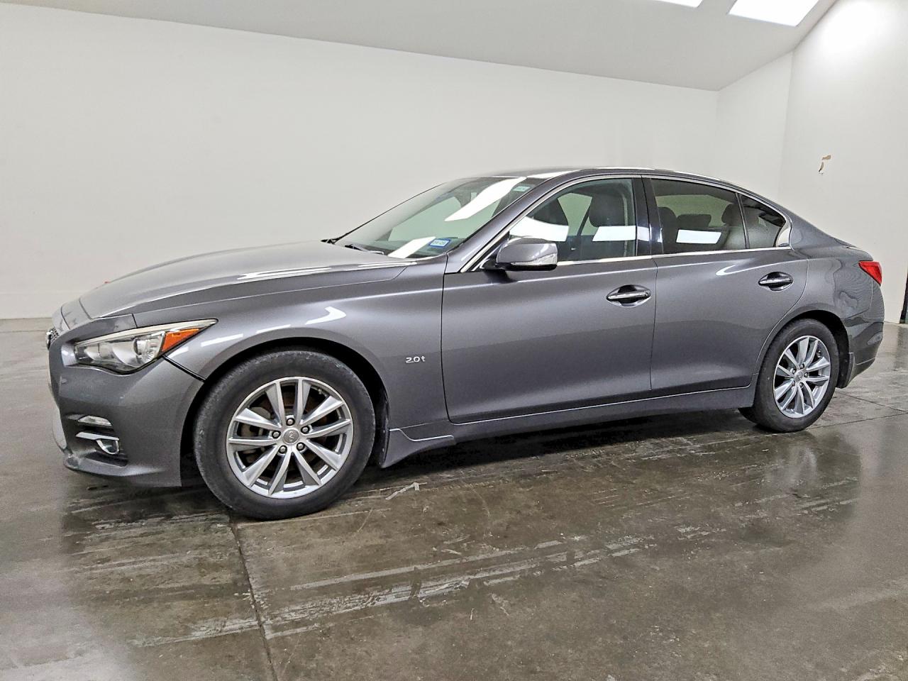 INFINITI Q50 2016