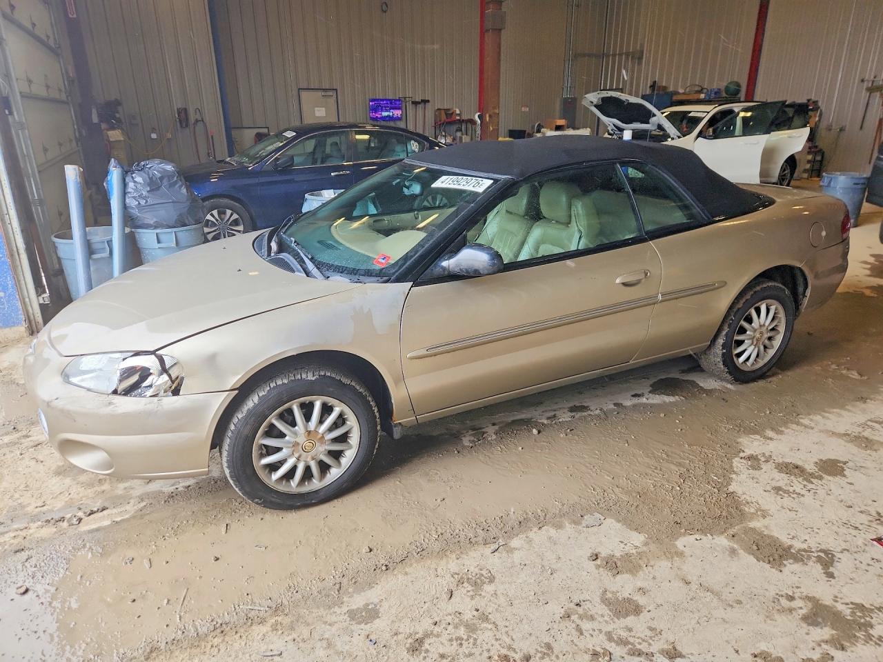 CHRYSLER SEBRING 2002
