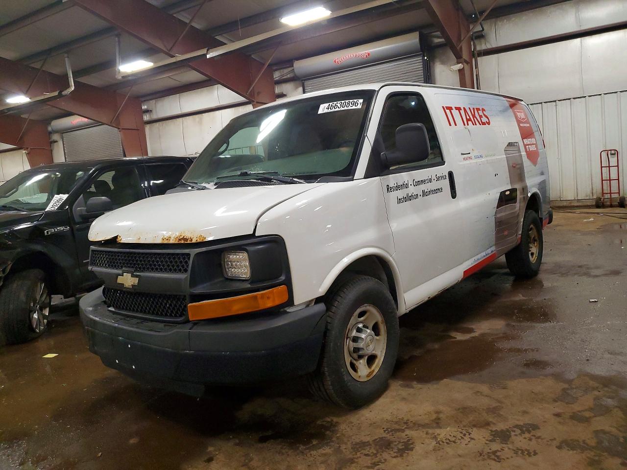 CHEVROLET EXPRESS G2500 2014