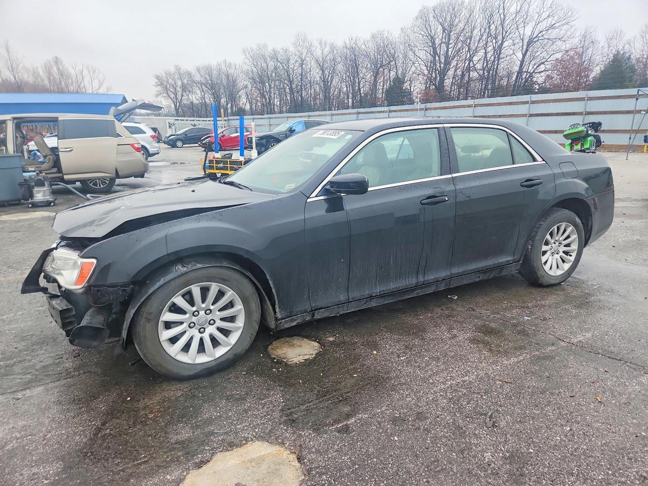 CHRYSLER 300 2013