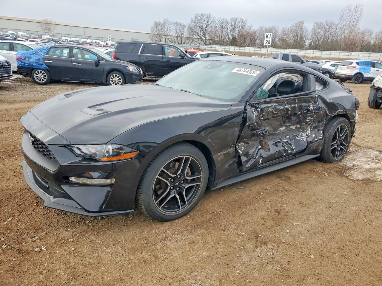FORD MUSTANG 2021