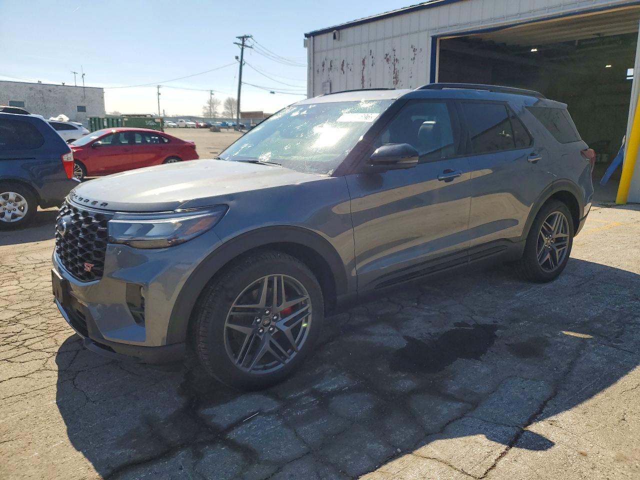 FORD EXPLORER 2025