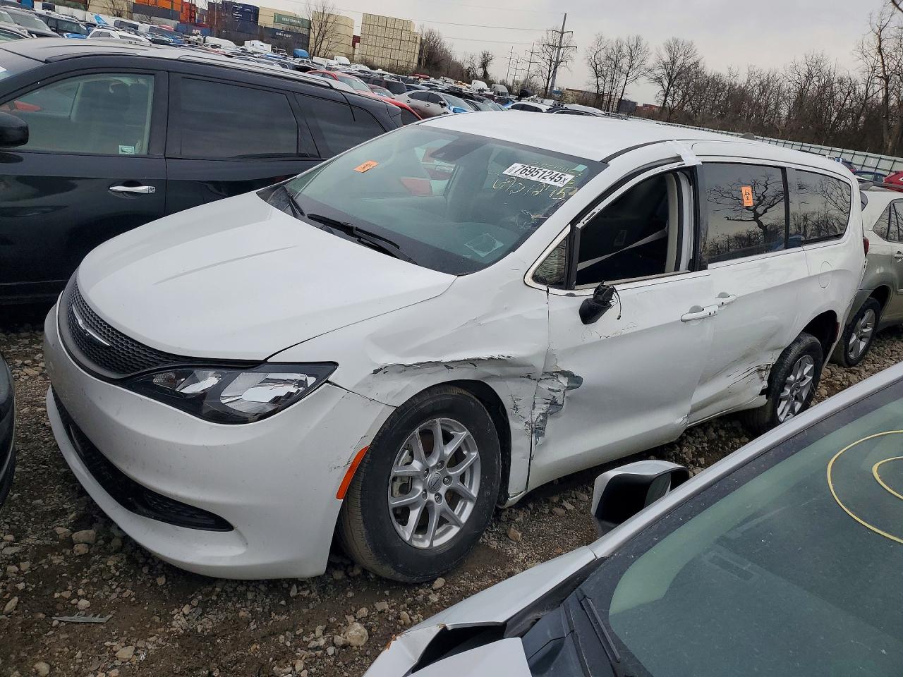 CHRYSLER VOYAGER 2023