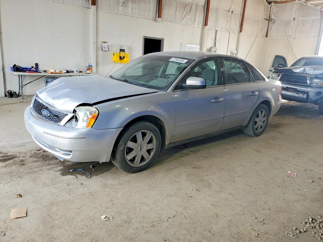 FORD FIVE HUNDRED 2005