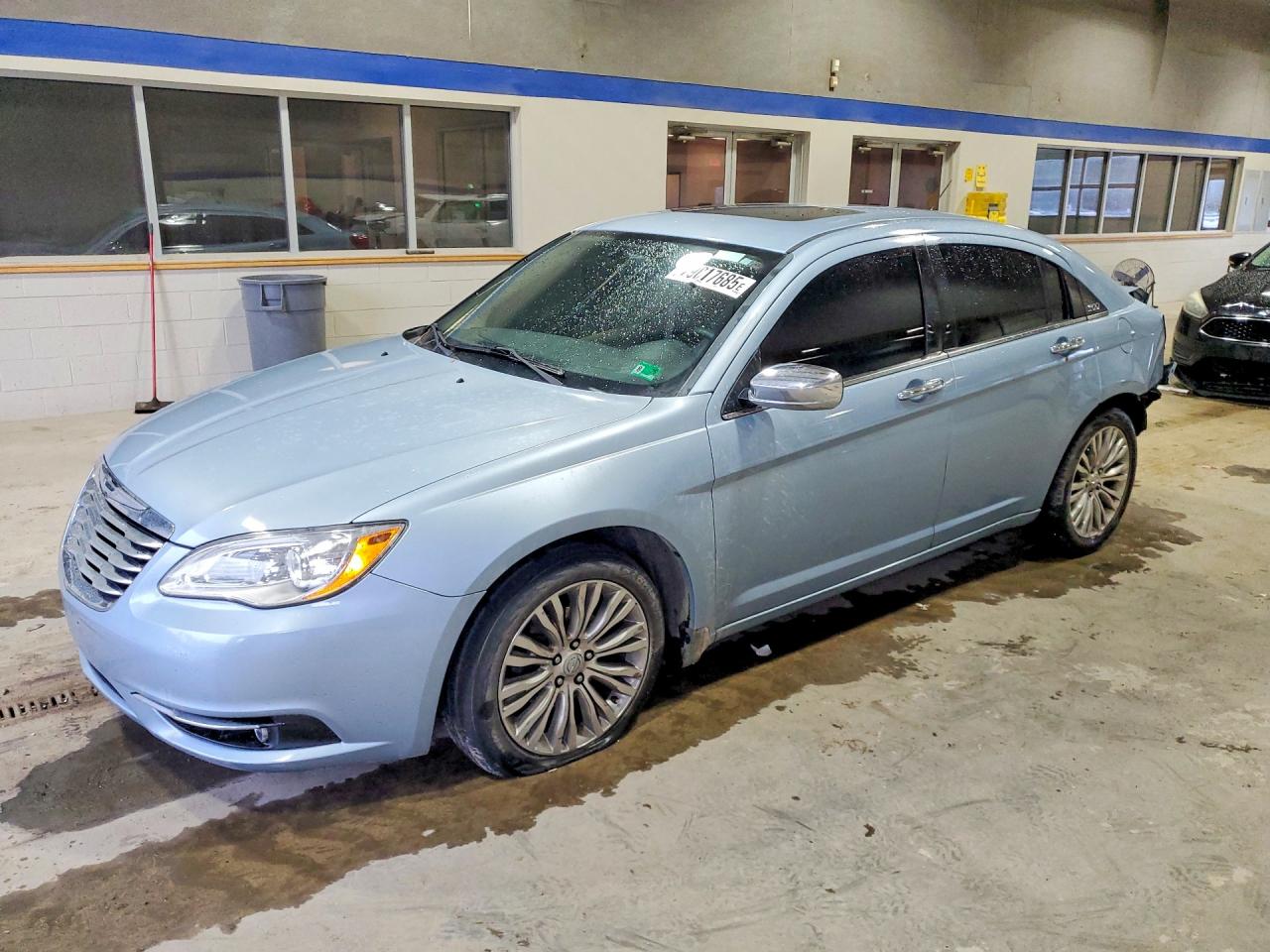 CHRYSLER 200 2012