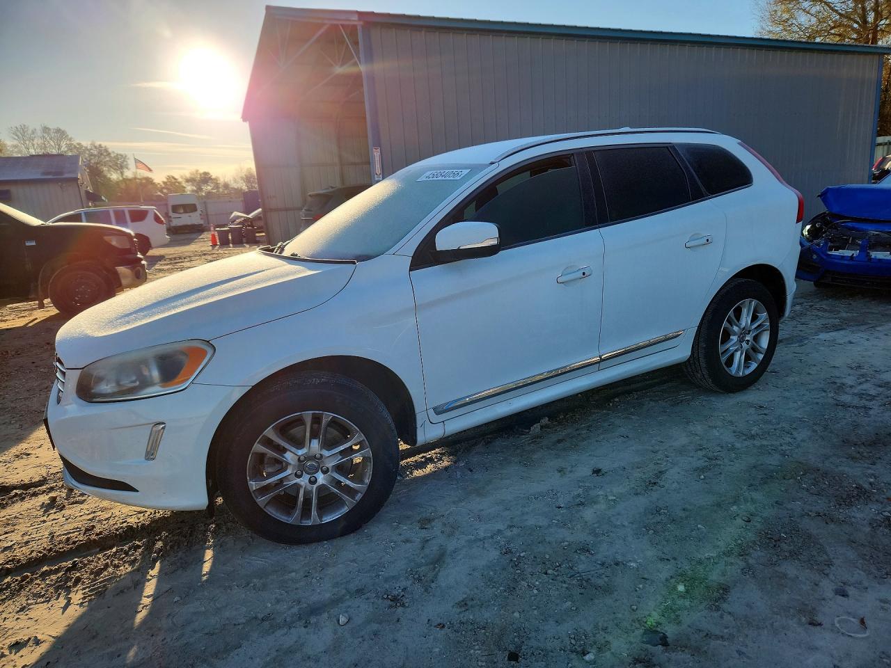 VOLVO XC60 2015