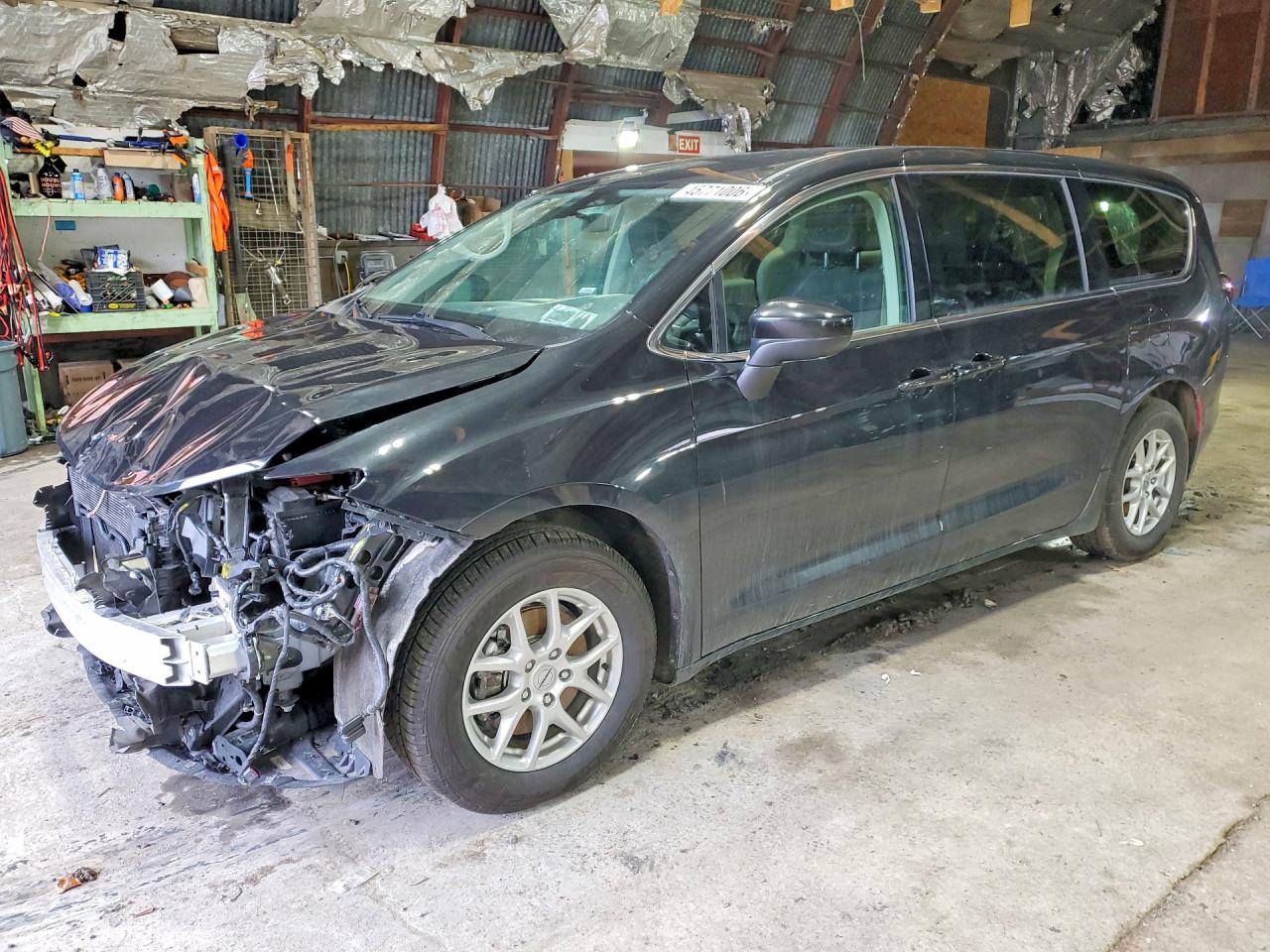CHRYSLER VOYAGER 2022