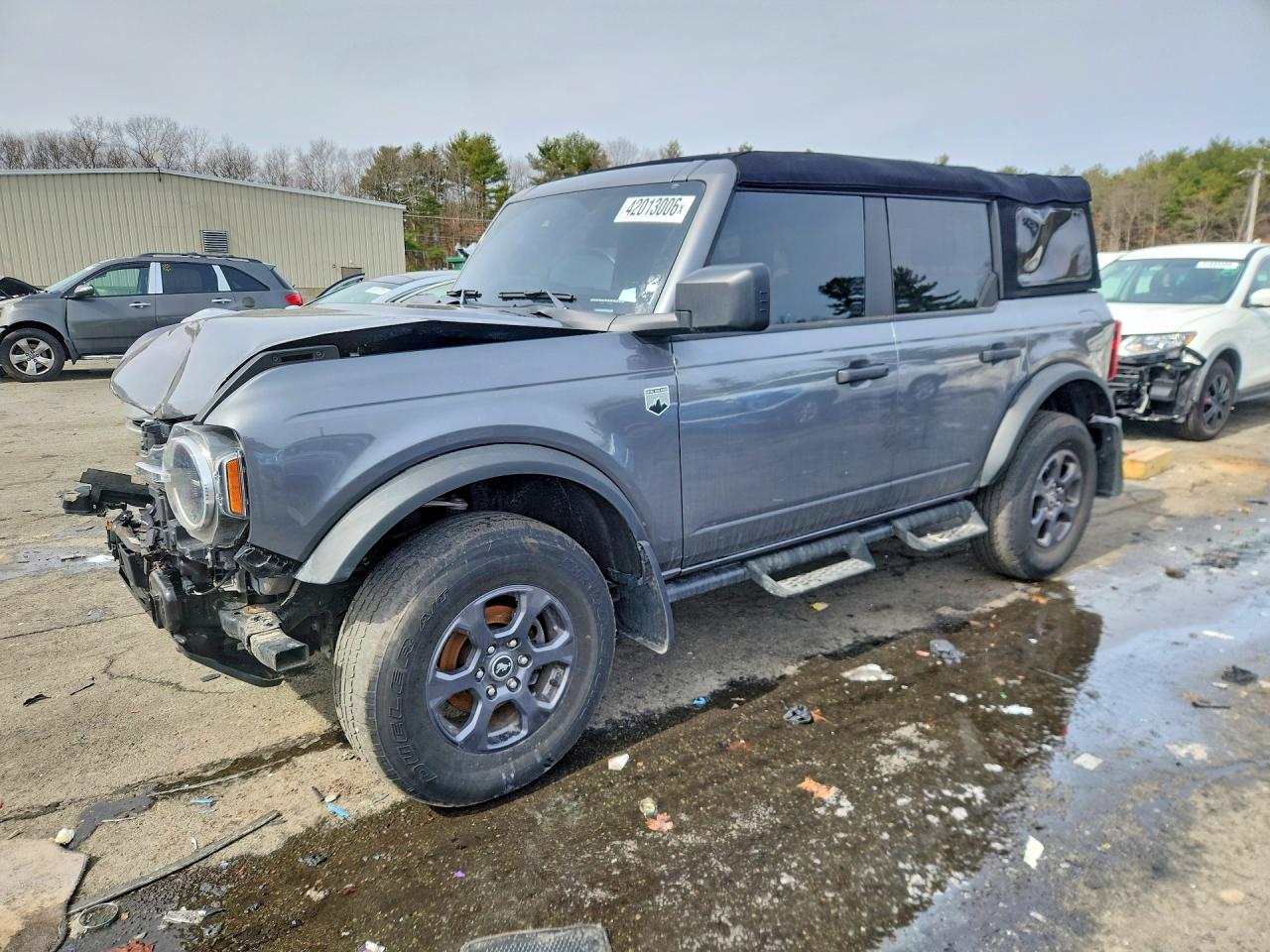 FORD BRONCO 2023