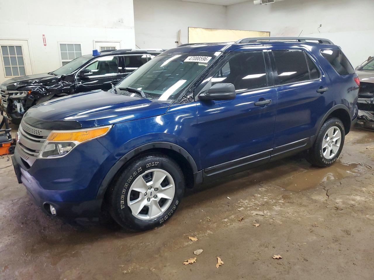 FORD EXPLORER 2012