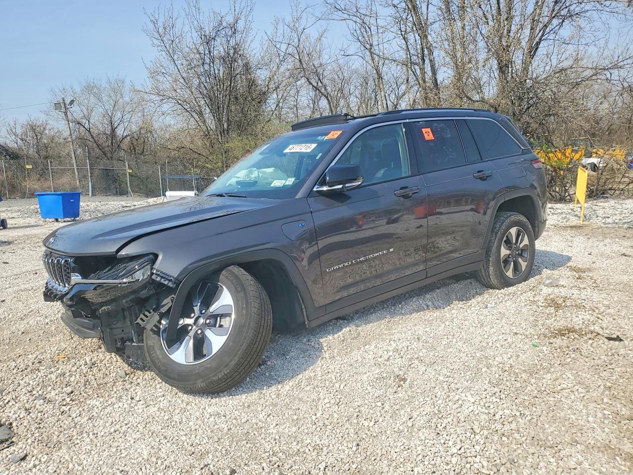 JEEP GRAND CHEROKEE 2023